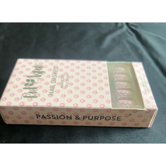 Red Aspen nail dashes passion & purpose - Picture 2 of 3